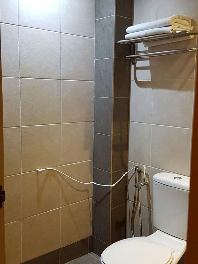 Newbridge Hotel ملقا المظهر الخارجي الصورة