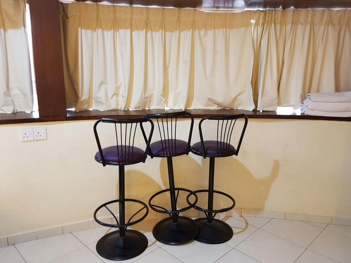 Newbridge Hotel ملقا المظهر الخارجي الصورة